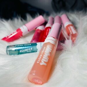 COVERGIRL Clean Fresh Yummy Gloss - Coral and Teal